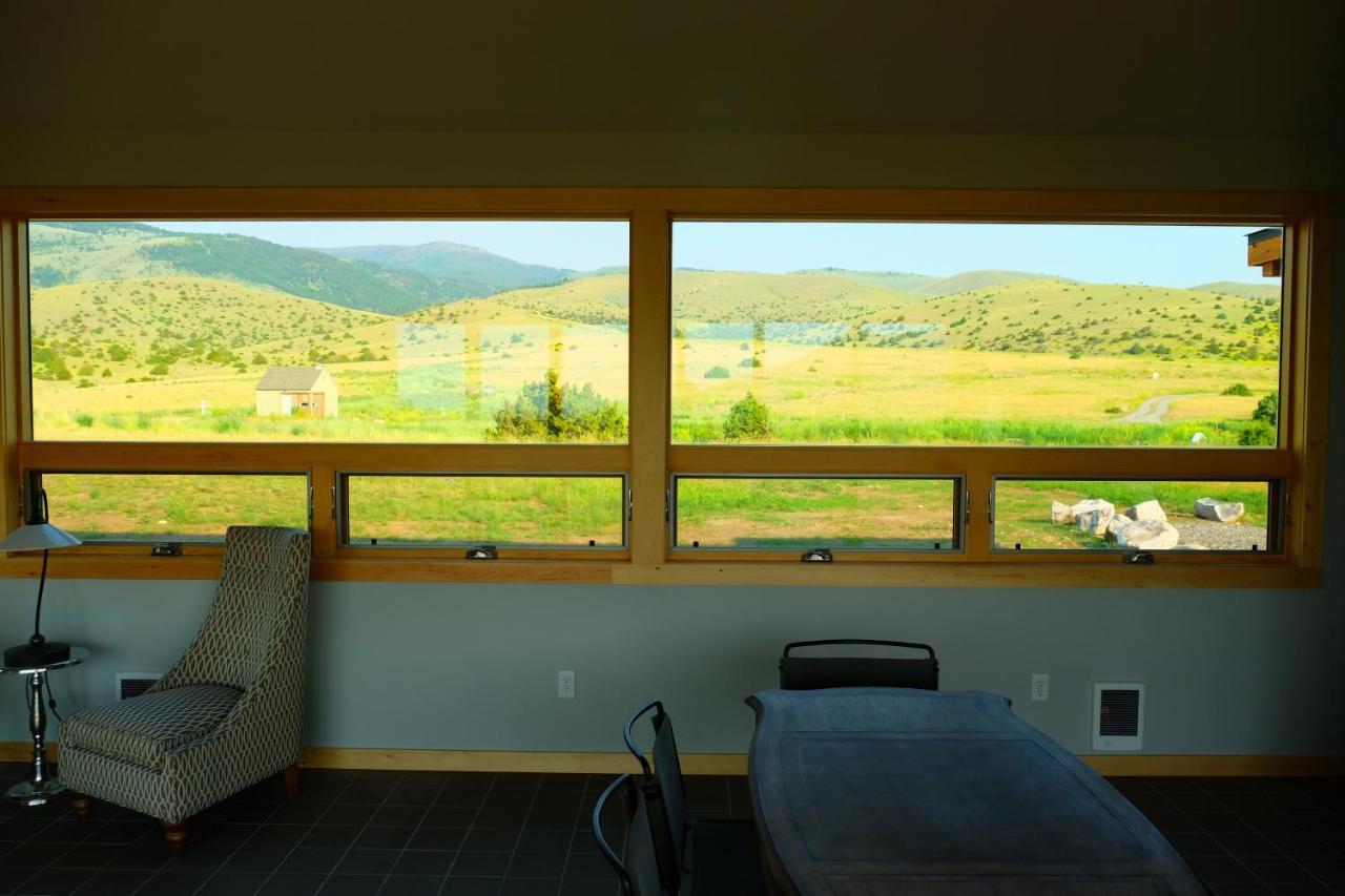 Erik'S Ranch Villa Hoffman Екстериор снимка