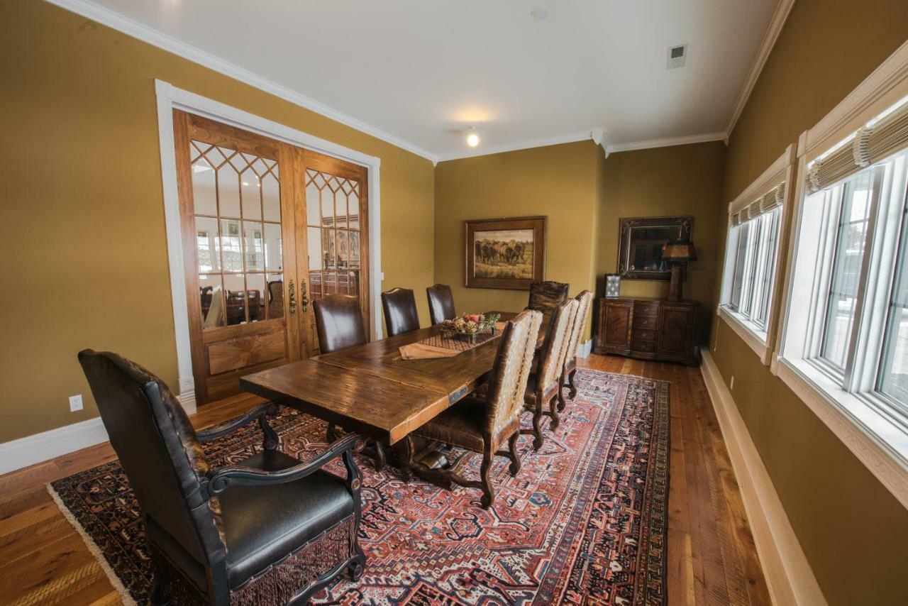 Erik'S Ranch Villa Hoffman Екстериор снимка