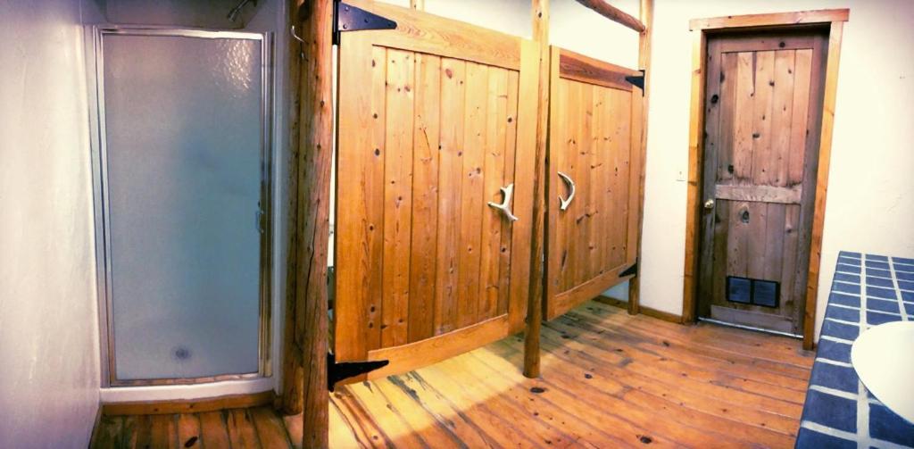 Erik'S Ranch Villa Hoffman Екстериор снимка