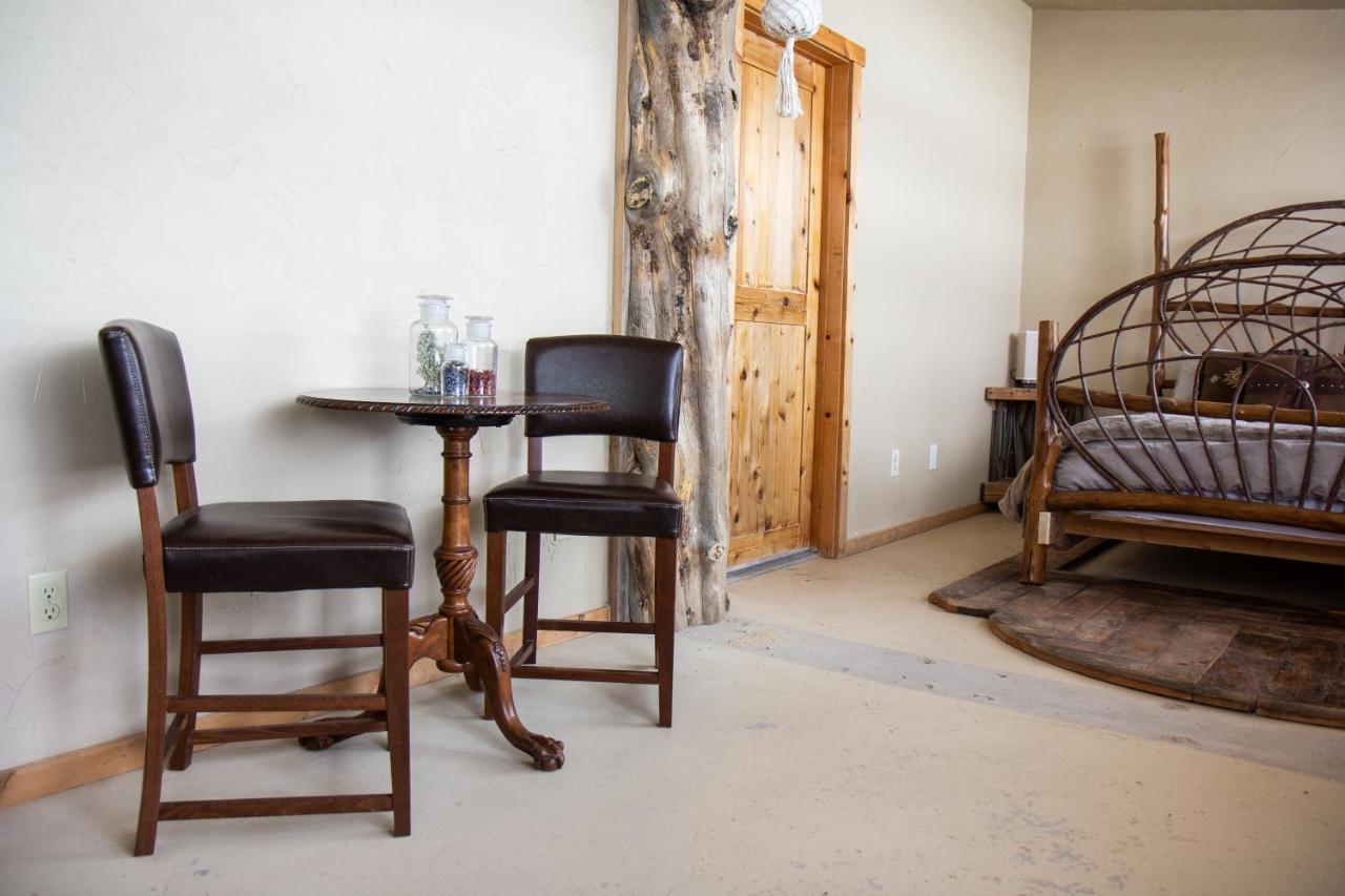 Erik'S Ranch Villa Hoffman Екстериор снимка